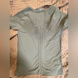 Athleta Foothill Tee Top Seamless Shirt Size small Athleisure Gym Active Golf